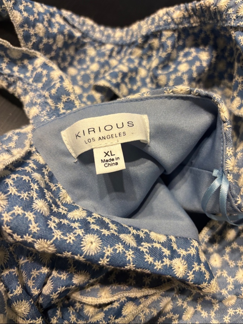 Kirious Eyelet Ruffle Sleeveless Tie Back Blouse Top - Blue and White - XL - Picture 4 of 4